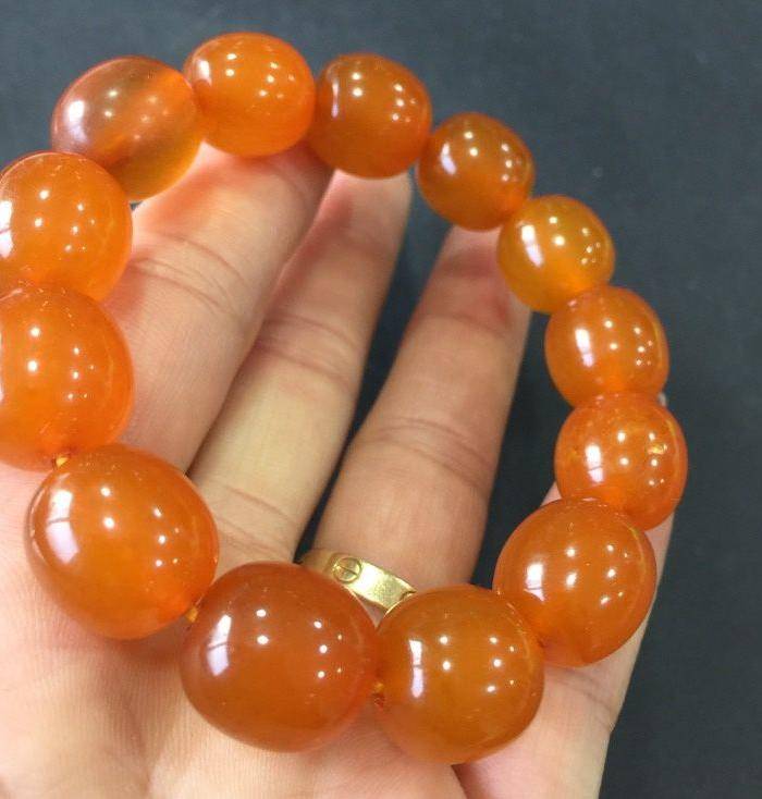 8053欧洲回流蜜蜡手串图5