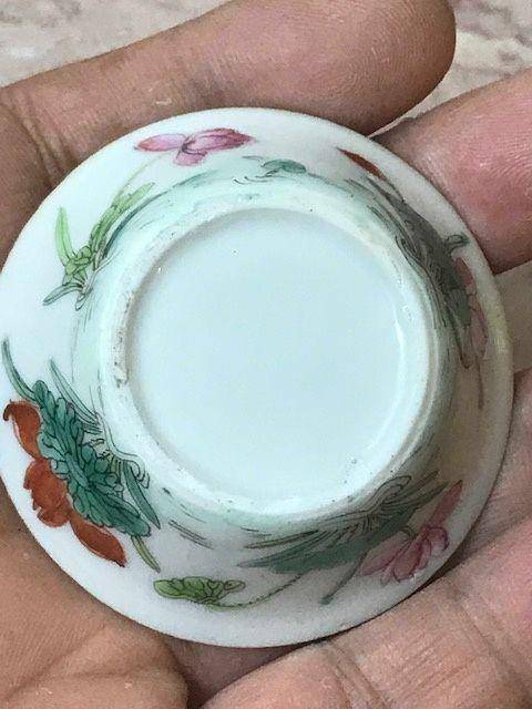 7006 清 粉彩荷塘秋色压手杯图6