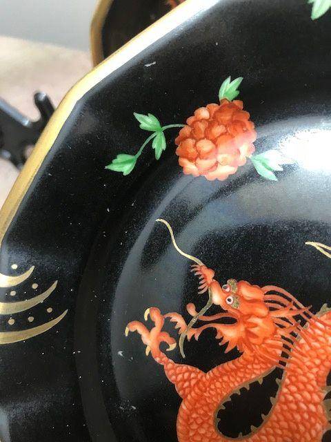 7009 欧洲手绘龙纹圆盘一对图4