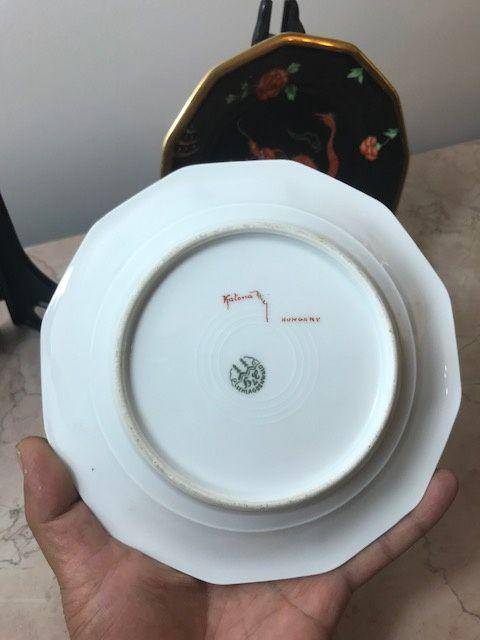 7009 欧洲手绘龙纹圆盘一对图5