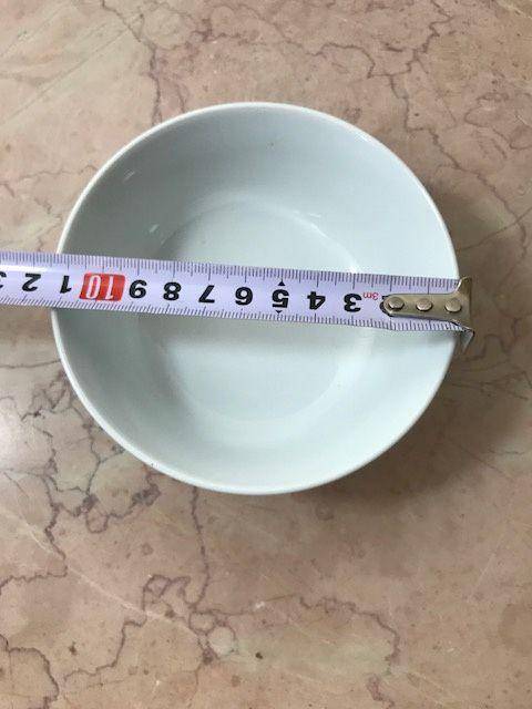 7010 建国初粉彩山水碗图9