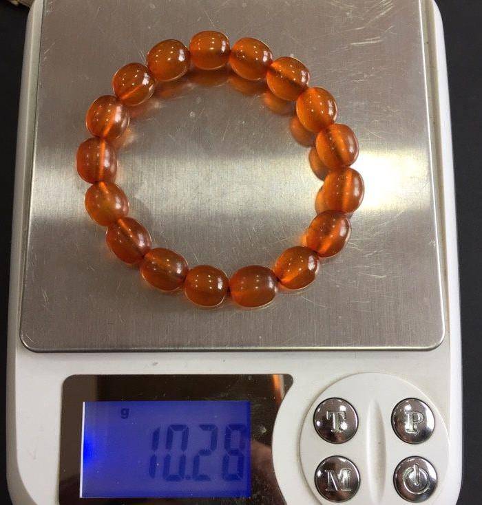 8067欧洲回流蜜蜡手串图9