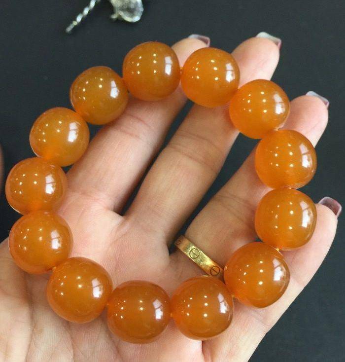 8076欧洲回流蜜蜡手串图3