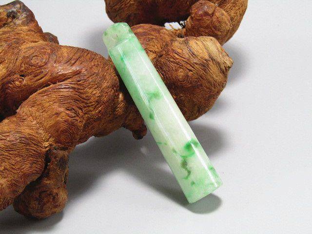 清老坑冰种翡翠 翎管 风化极佳图2