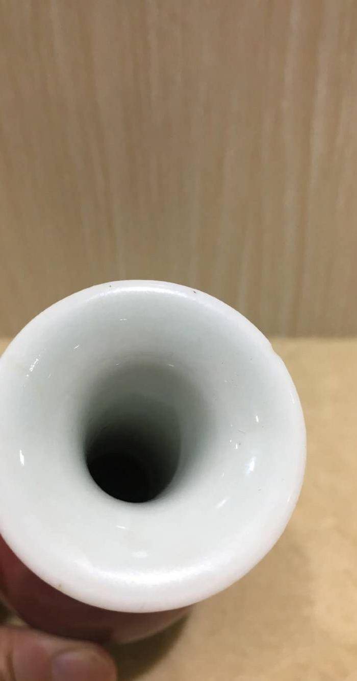 海外回流红釉小瓶图5