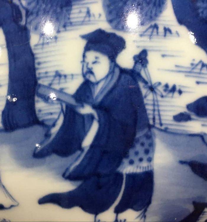 海外回流青花人物碗一对图5