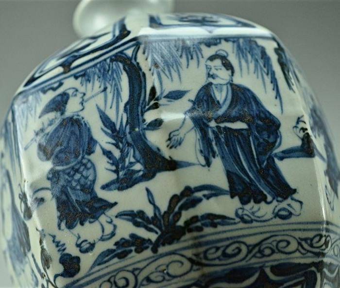 元或明青花八仙人物梅瓶图3