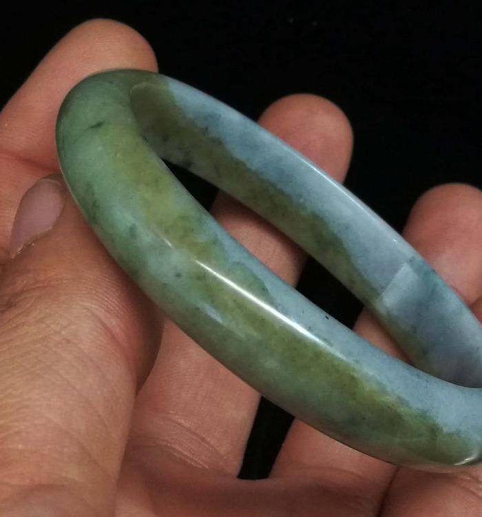 缅甸冰糯种绛花手镯图6