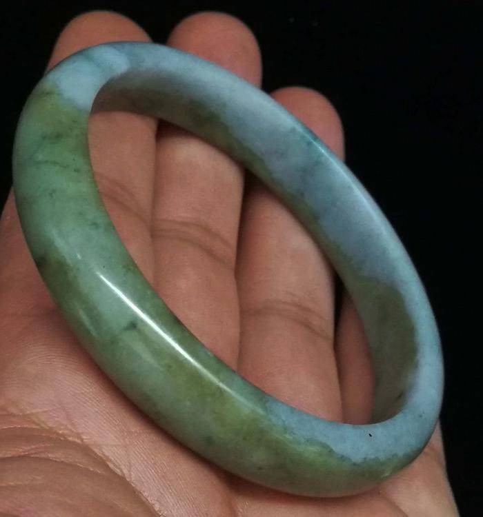 缅甸冰糯种绛花手镯图9