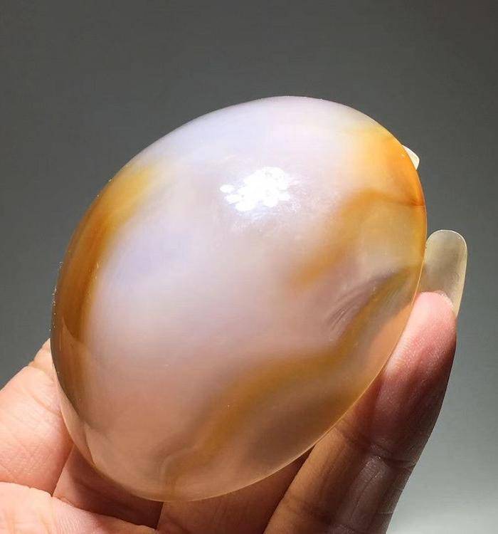 清代 玛瑙 碗 手工雕刻 薄厚适中 工艺十分复杂图4