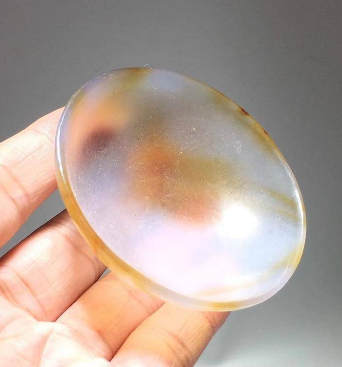 清代 玛瑙 碗 手工雕刻 薄厚适中 工艺十分复杂图6