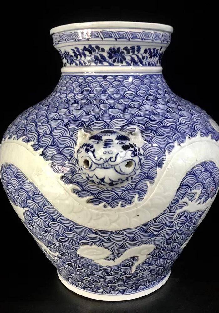 本金青花龙纹虎头罐图7