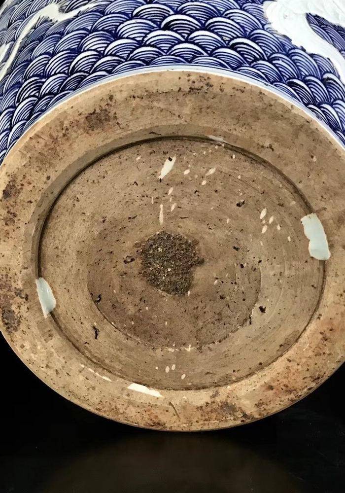 本金青花龙纹虎头罐图9