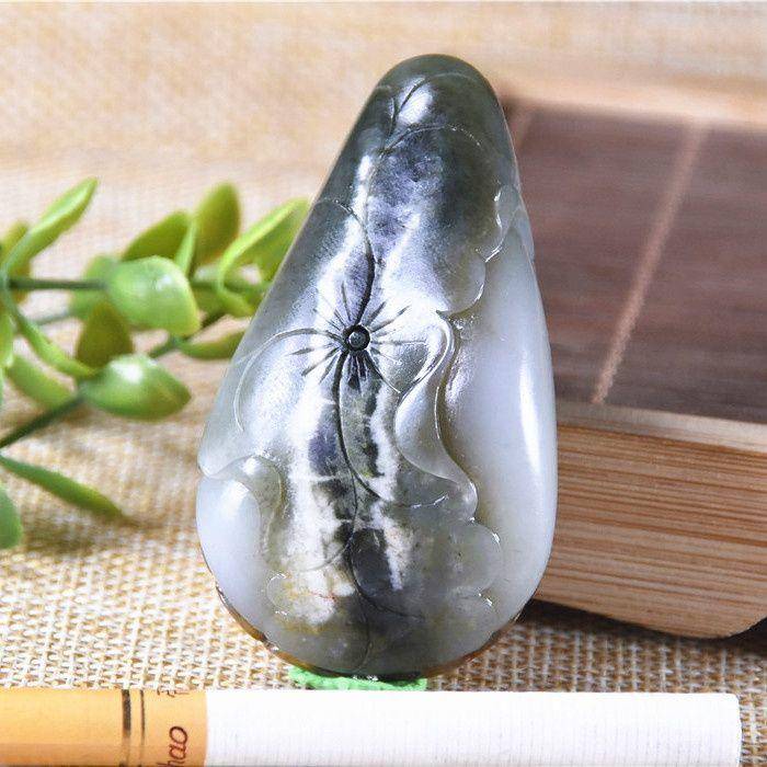 和田玉 古风 猛虎 虎虎生威 籽玉 沁皮霸气十足图7