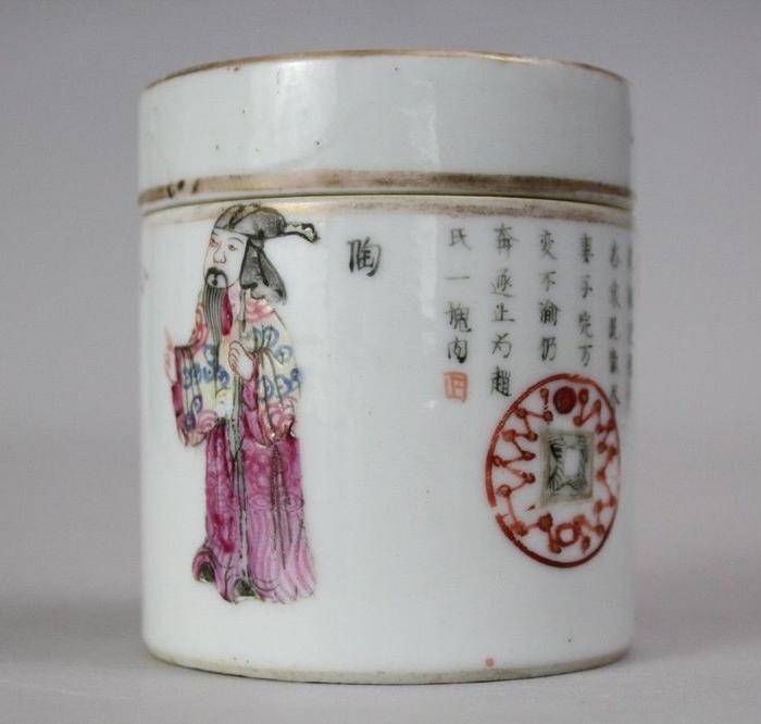 精品 清代无双谱粉彩盖罐 2图5