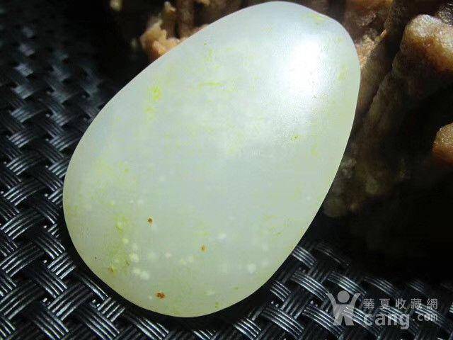 木那料 有些年头 和田玉 洒金皮籽料 精雕 武财神图3