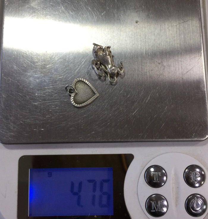 8018欧洲回流老银配饰两枚图9