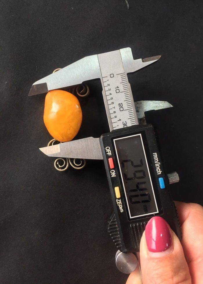 8033欧洲回流白铜镶嵌老蜜蜡坠子图10