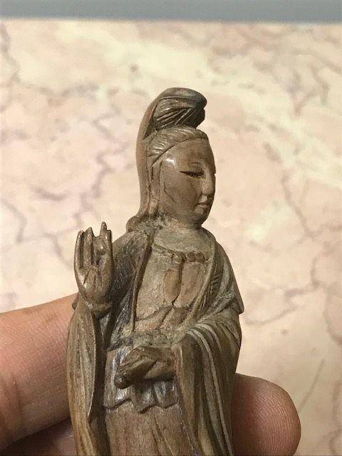 7515 民国黄杨木雕观音图6