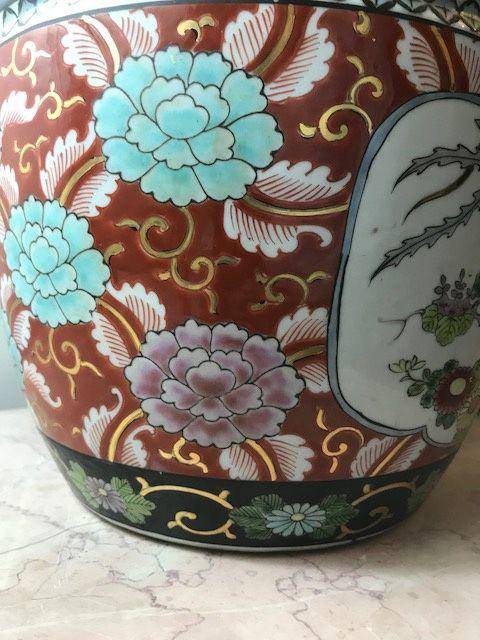 7428 民国 粉彩开光凤纹卷缸图9