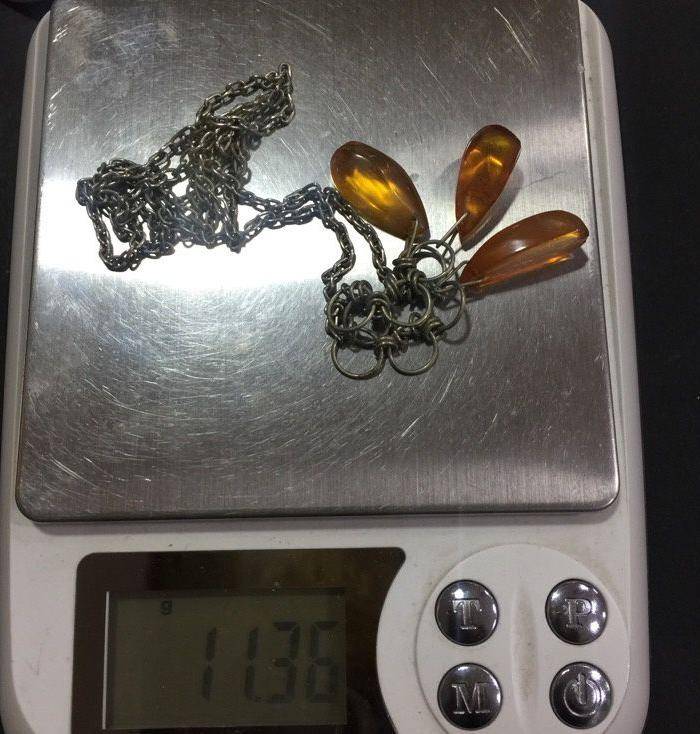 8093欧洲回流老琥珀毛衣链图9