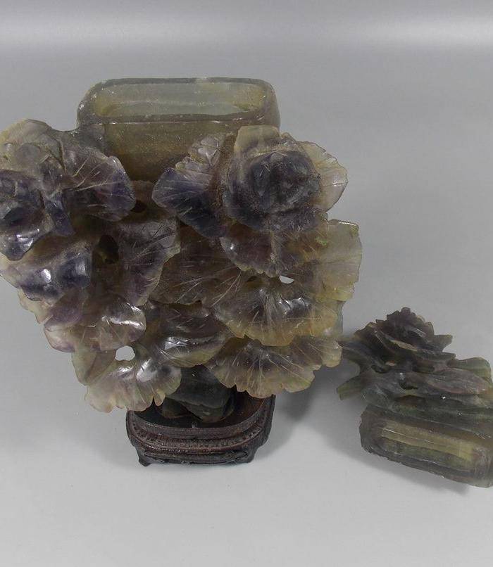 老茶晶花卉发财瓶图5