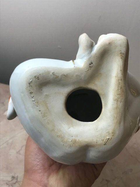 7536 建国初瓷雕童子执鱼图7