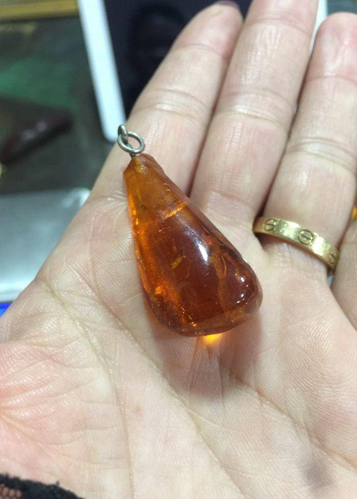8108欧洲回流琥珀坠子图5