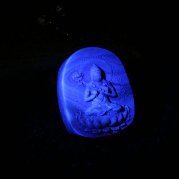 棕红缅甸琥珀大势至菩萨吊坠 49KK04图10