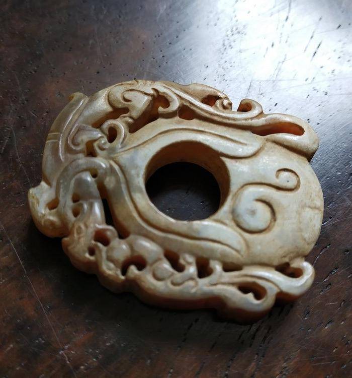 明代 龙凤纹饰鸡心佩图6