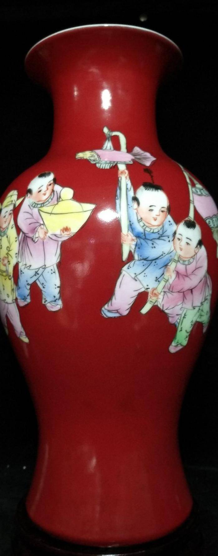 美国回流的创汇时期欢天喜地中国红瓶图9