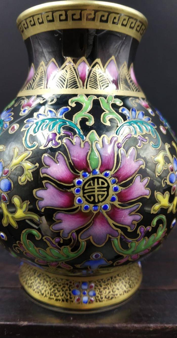 海外回流 粉彩描金花卉纹瓶图4