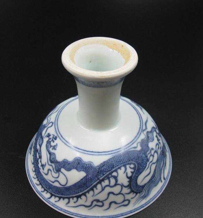 海外回流 青花龙纹高脚杯图7