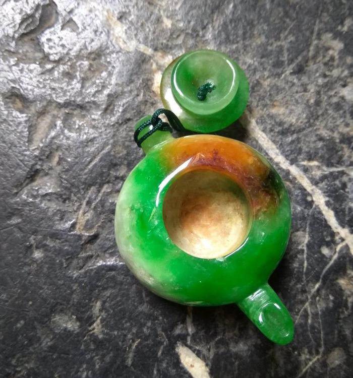 文房红翡玉壶 水滴图6