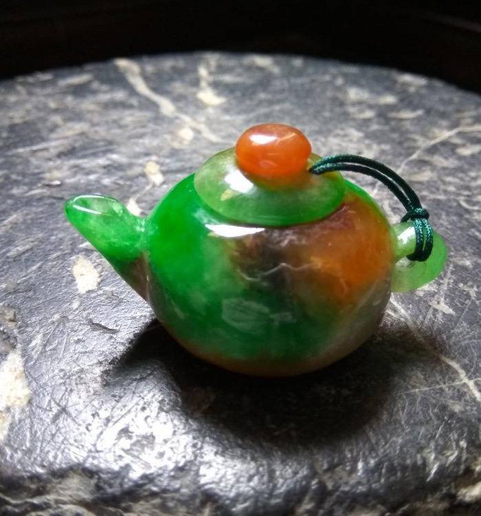 文房红翡玉壶 水滴图7