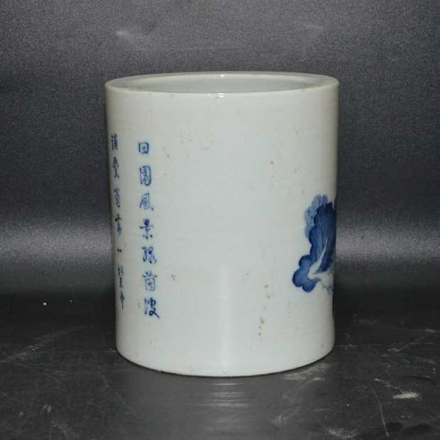 英国回流的中国瓷大笔筒青花图3