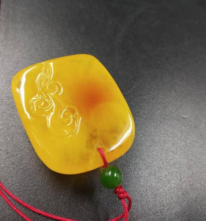 精品 纯天然鸡油黄波罗的海琥珀蜜蜡龙牌图3