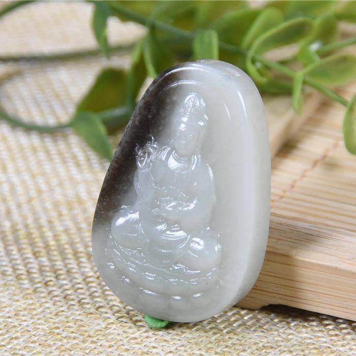 和田玉 黑皮料 俏色 大慈悲观音图5