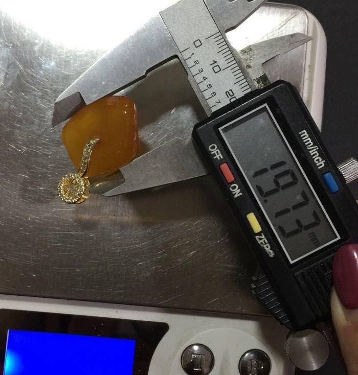 8138欧洲回流原矿老蜜蜡图9