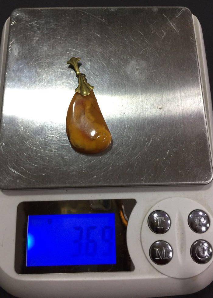 8140欧洲回流老蜜蜡吊坠图6