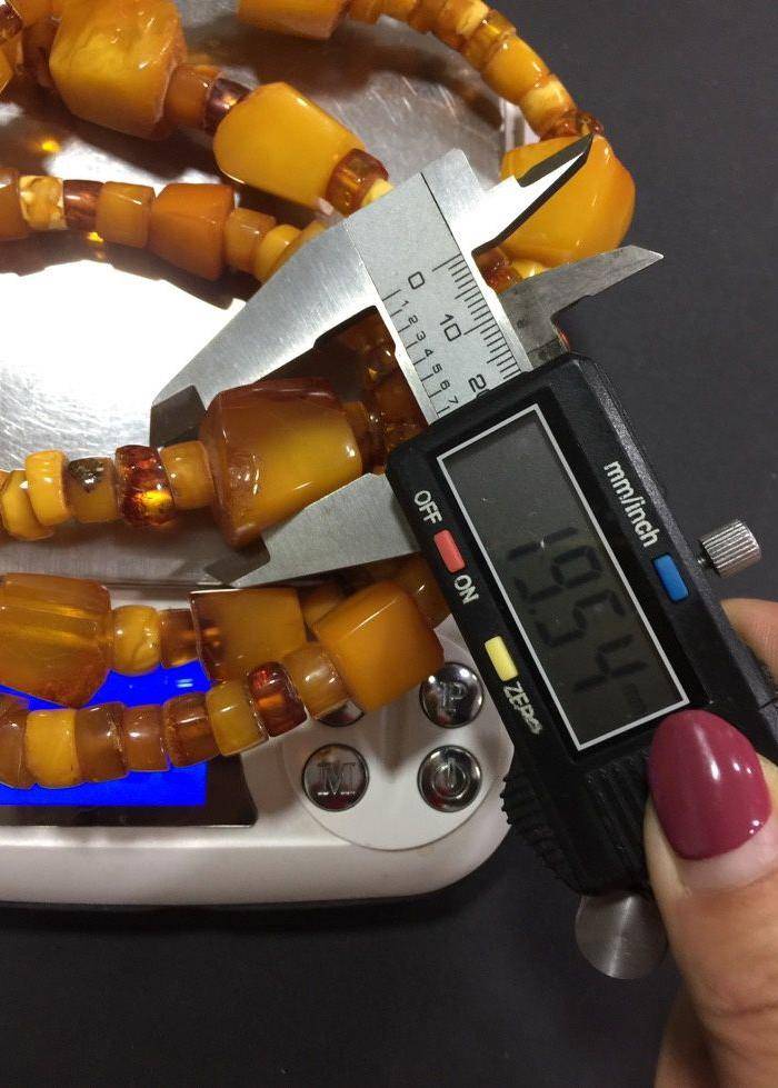 8148欧洲回流超大尺寸老蜜蜡项链图11