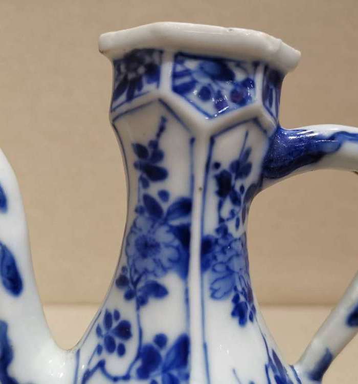 康熙青花小壶图6