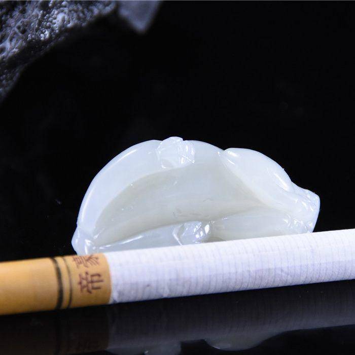 和田玉 招财貔貅 瑞兽进宝图6
