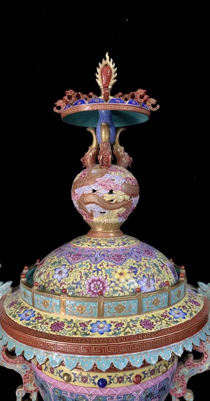 精品本金珐琅彩缠枝莲龙凤呈祥纹顶天立地图3