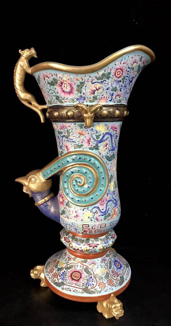 精品本金珐琅彩描金缠枝莲龙凤纹鸡头尊壶一对图2
