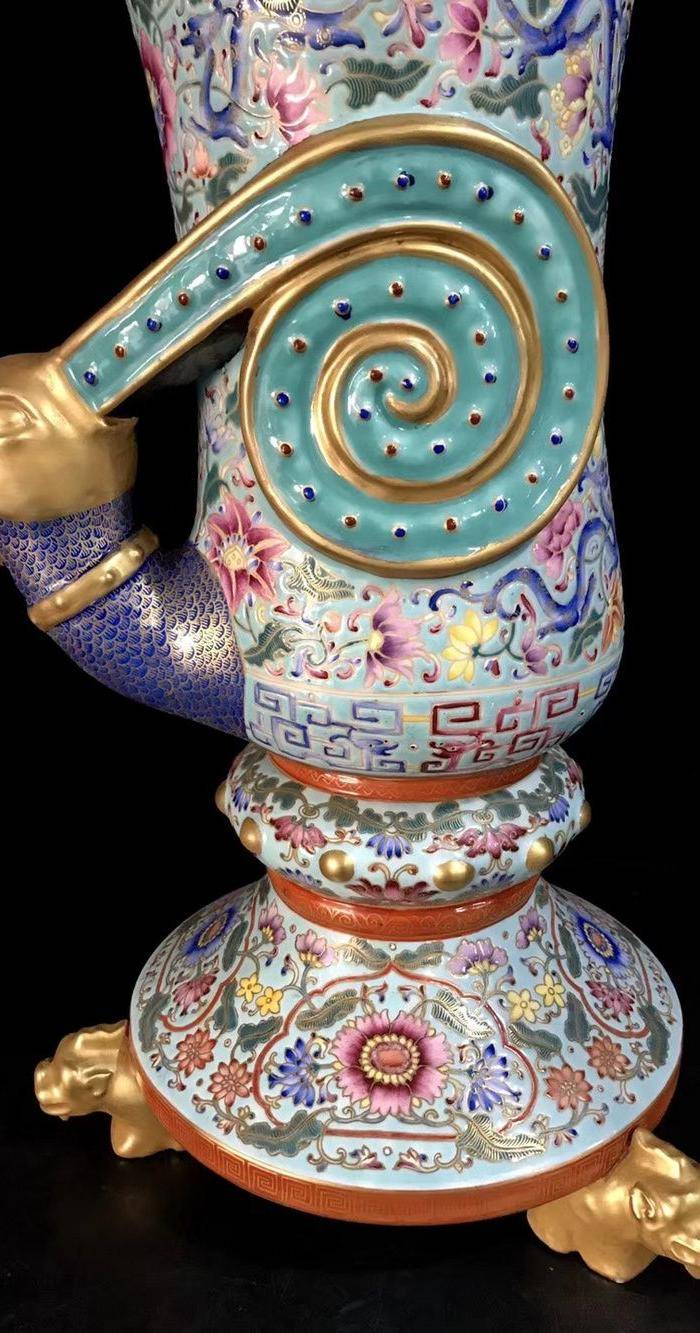 精品本金珐琅彩描金缠枝莲龙凤纹鸡头尊壶一对图4