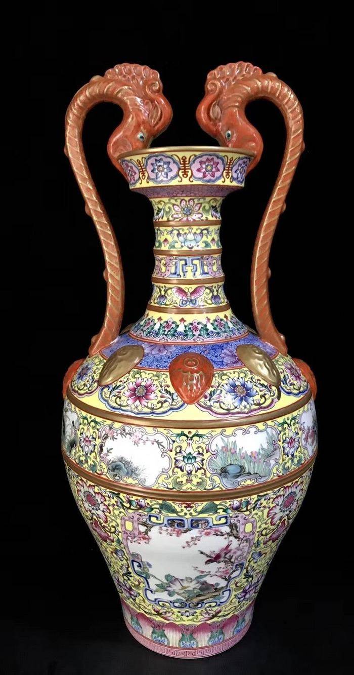 精品本金珐琅彩开窗四季花鸟纹双龙汲水尊一对图2