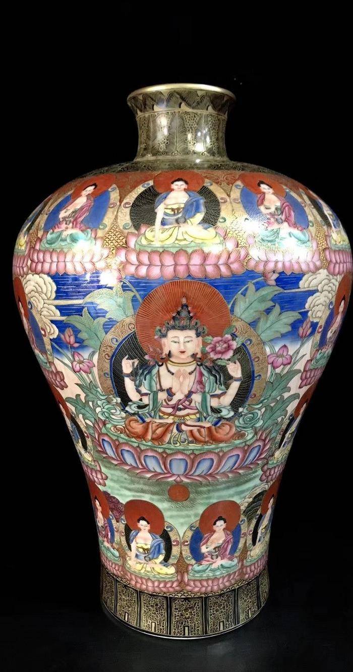 精品本金珐琅彩描金唐卡大梅瓶一对图6
