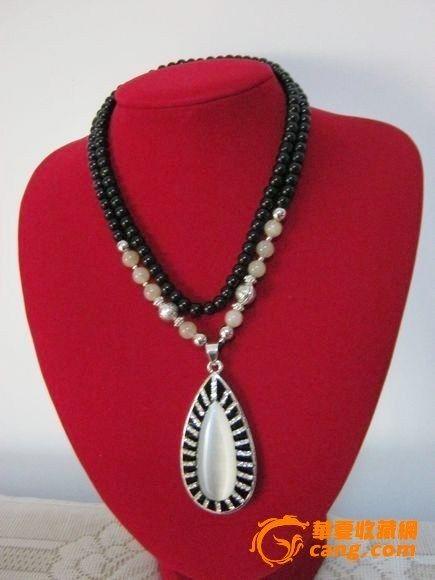 黑玛瑙串珠配猫眼吊坠毛衣链
