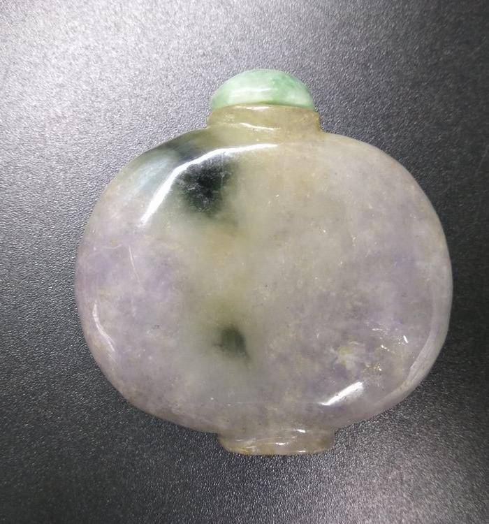 清代 翡翠鼻烟壶图7